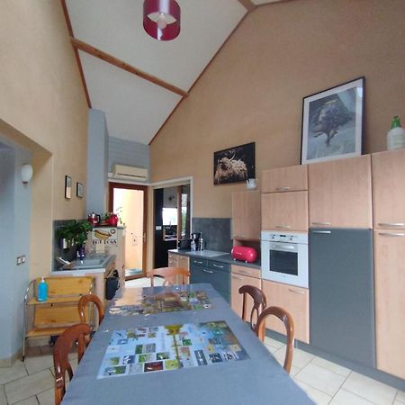 Le Grand Noyer Bed & Breakfast Ambronay Ngoại thất bức ảnh