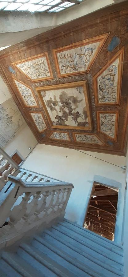 Le Grand Noyer Bed & Breakfast Ambronay Ngoại thất bức ảnh